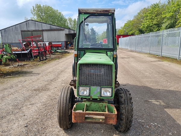 Chris Atkin & Son Ltd - Fendt 204V